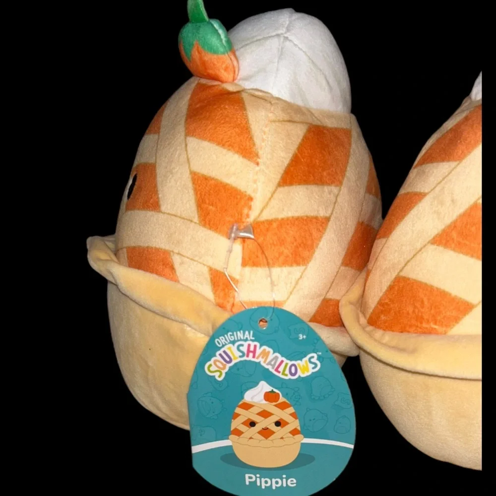 Pippie the Pumpkin Pie 7” Squishmallow